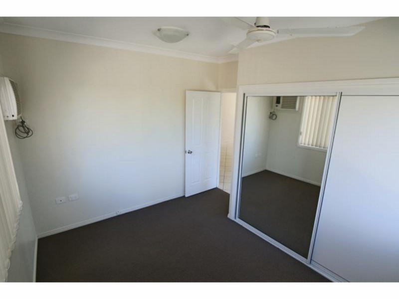 35 Dean Street, Berserker QLD 4701